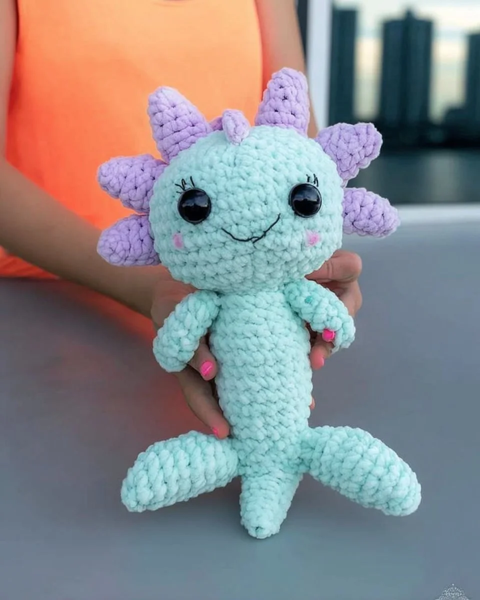 Plush Axolotl Amigurumi - Free Crochet Pattern