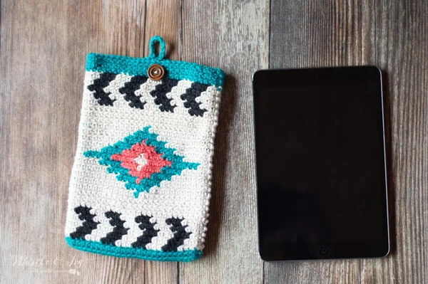 Southwest Style Crochet Tablet Pouch