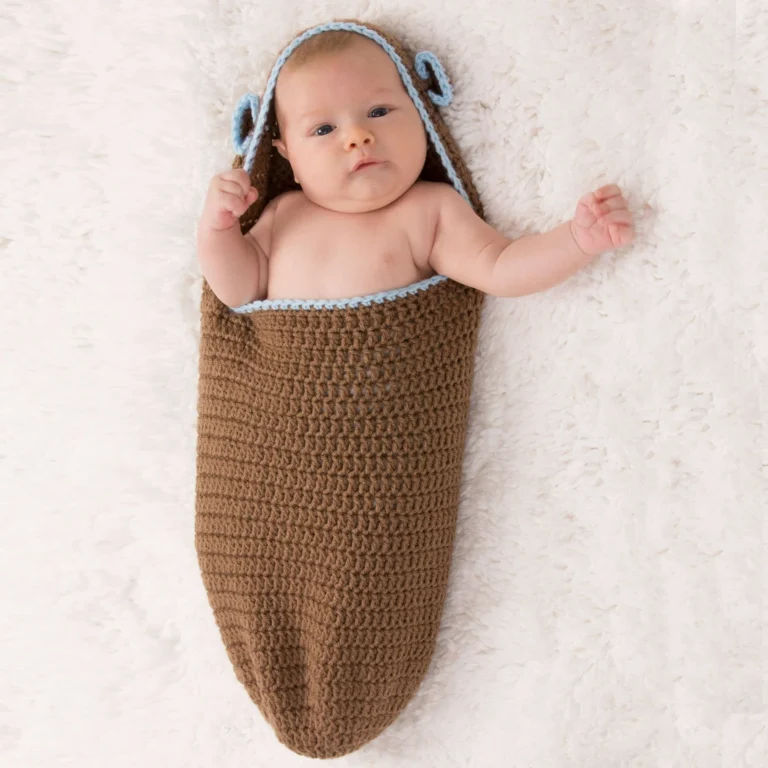 Cozy crochet baby bear pattern for beginners, perfect for nursery decor.