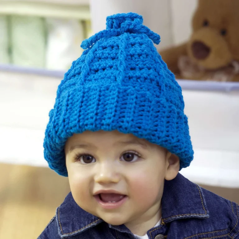 Crochet hat pattern for babies and toddlers with colorful designs