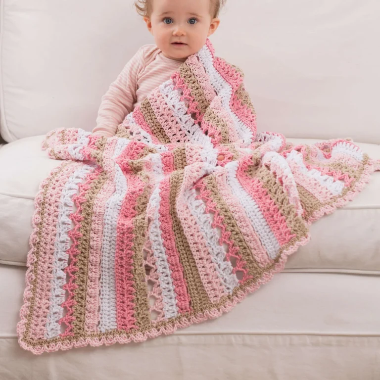 Cuddle Cloud crochet baby blanket pattern showing a soft, cozy design.