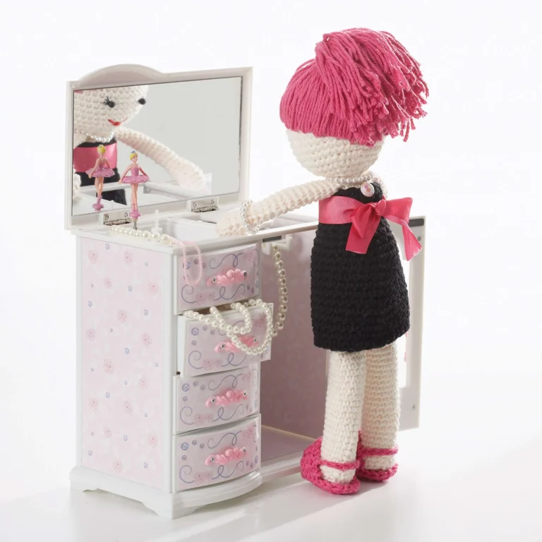 Date Night Lily doll pattern guide for creating a charming doll.