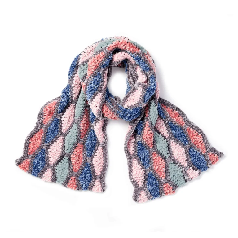 Diamond wave crochet scarf pattern showcasing intricate design and texture.