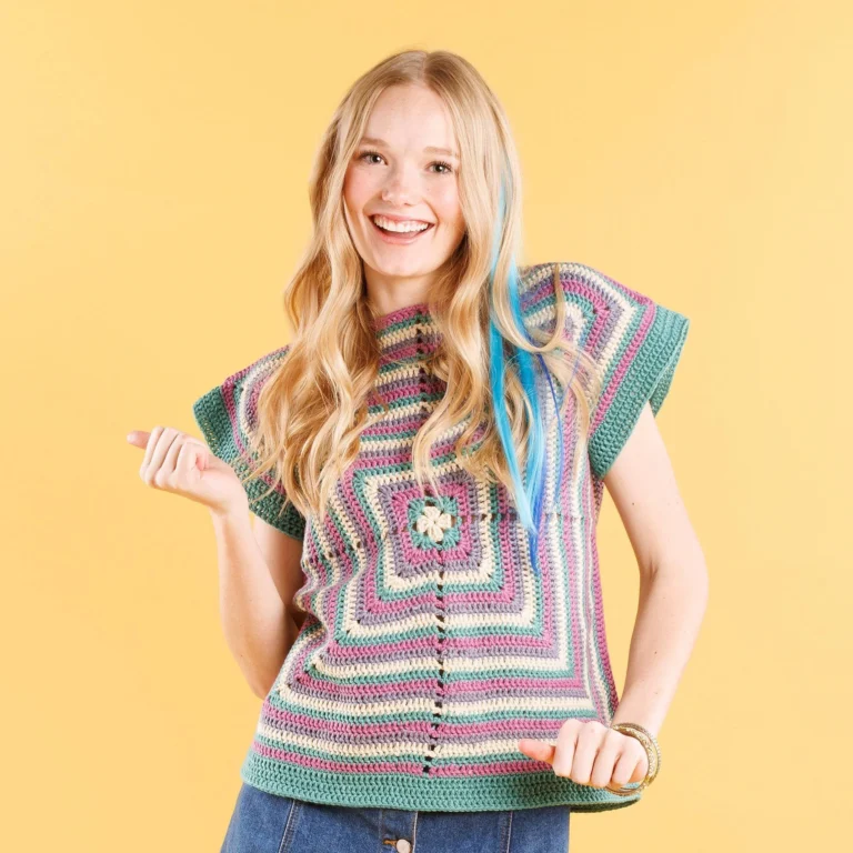 Oversized motif crochet top pattern for trendy summer fashion